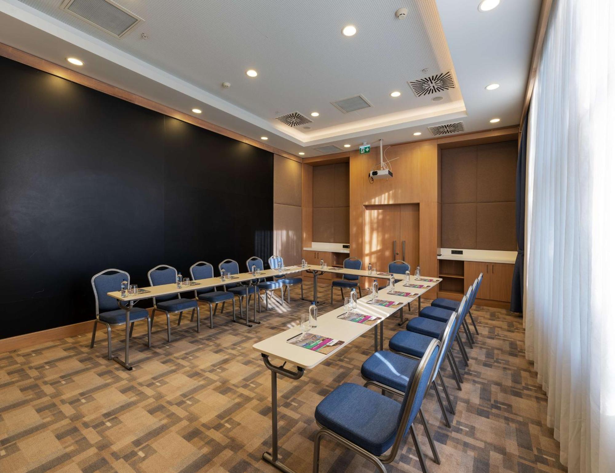 Park Inn By Radisson Samsun Exterior photo